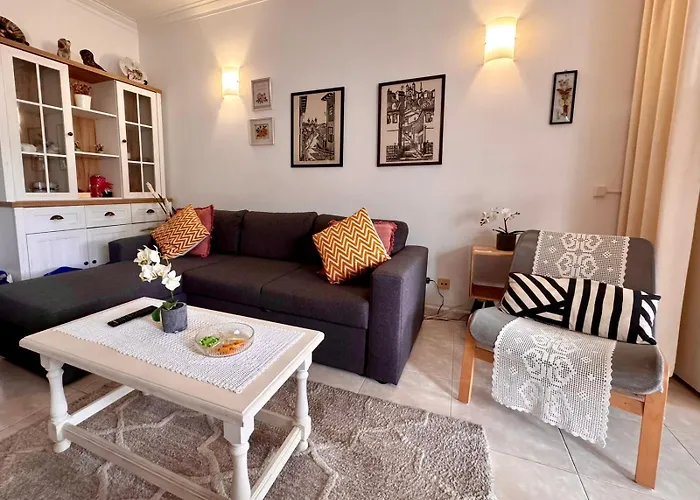 Da Rocha Rosa Daire *