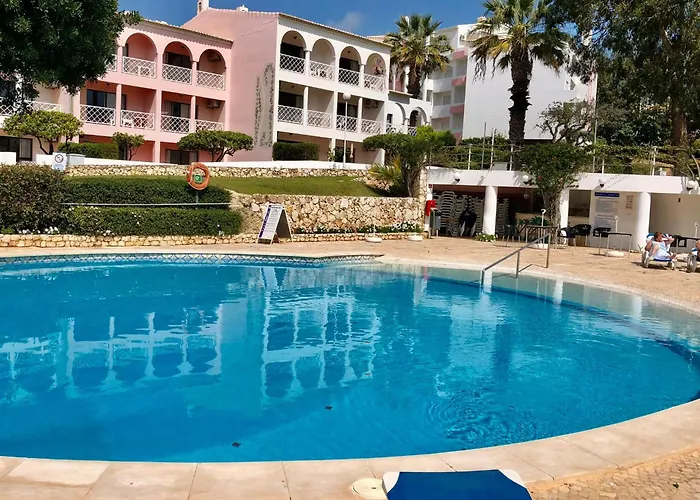 Da Rocha Rosa Daire *