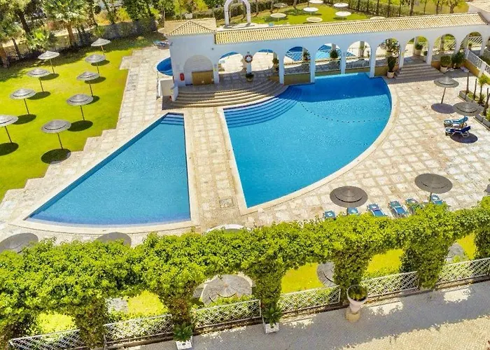 アパート Da Rocha Rosa ポルティマン